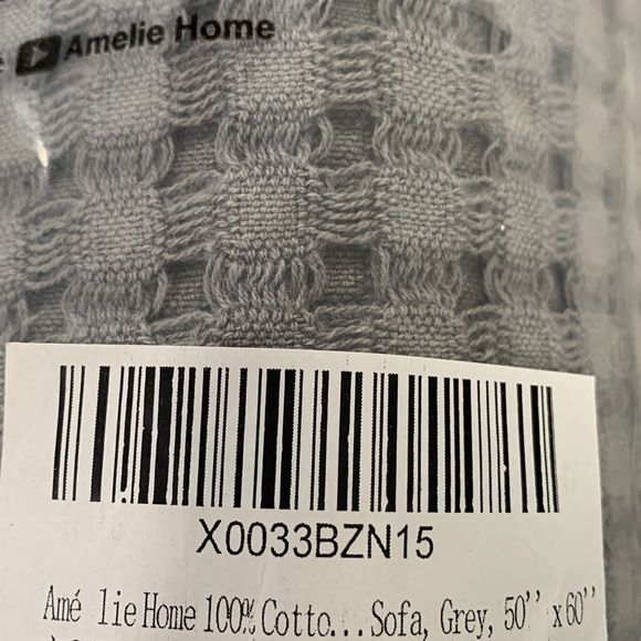 Amelie Home throw blanket NIB - Picture 3 of 3
